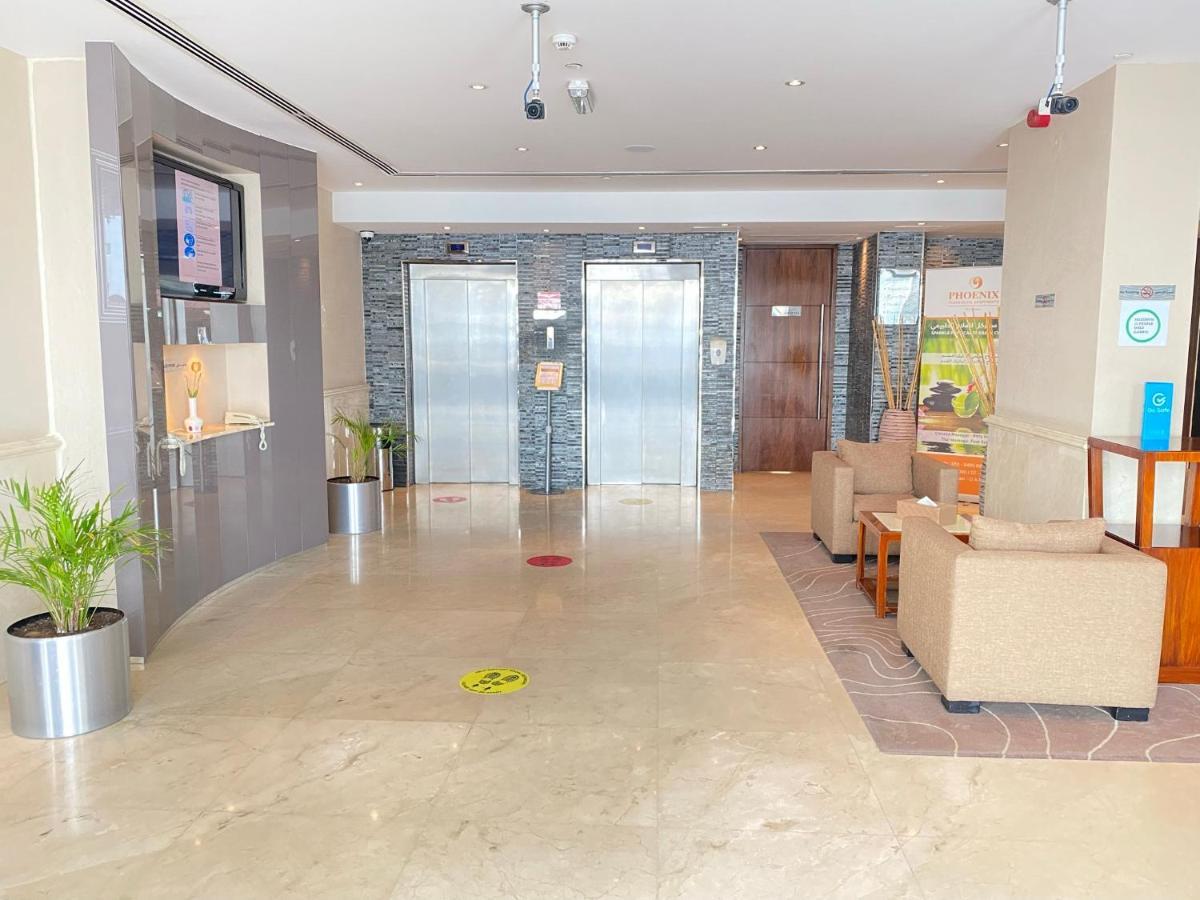 Phoenix Plaza Hotel Apartments Abu Dhabi Exterior foto